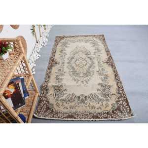 Vintage Area Rug 3.7x6.7 ft, Beige <b>Brown</b> Polka dot Rug <b>Wool</b> - Product Image 1