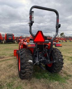 Nuevo Tractor Compacto Agrícola Kubota BX-23S 4x4 Diésel con Retroexcavadora |   Mini Tractor Compacto Utilitario Kubota BX-23S 4x4 - Product Image 3