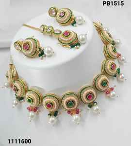 Redondo elegante indio elegante tradicional Kundan gota tono dorado Kundan perla gargantilla collar pendiente conjunto con Mangtikka mujeres y niñas - Product Image 3