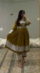 VESTIDOS AFGANOS DE MUJER DE LA MEJOR CALIDAD CON MANGAS LARGAS, CON TRABAJO ARTESANAL Y COSTURA FINA, NUEVOS DISEÑOS DE MODA POR AA IMPEX - Product Image 5