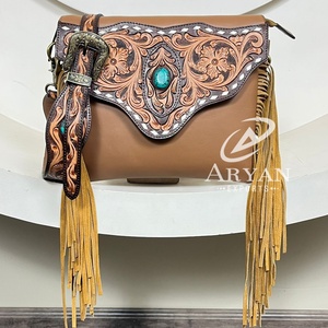 Fournisseur personnalisé usiné à la main en cuir véritable à franges sacs à main à bandoulière pour femmes sac de messager de créateur de haute qualité - Product Image 1