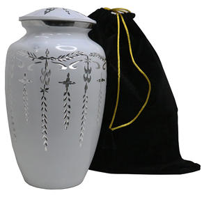 Urnes en laiton au design de luxe de qualité supérieure Fournitures funéraires Grandes urnes de crémation en laiton pour cendres humaines. - Product Image 4