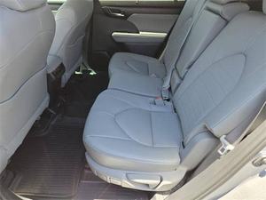 2025 asequible tToy-otaa hHighl-anderr XLE - Product Image 6