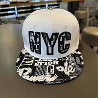 Casquette de camionneur en daim avec logo brodé 3d personnalisé de haute qualité Chapeau gris en maille Chapeaux de camionneur brodés à panneaux multiples en denim de haute qualité