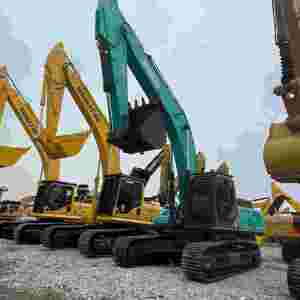 مستعمل حفارة يابانية أصلية <span class=keywords><strong>Kobelco</strong></span> Sk210 75 روض بيع - Product Image 1