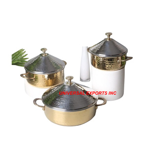 Ensemble de trois chauffe-plats pour buffet de mariage et d'événement Casserole de créateur faite à la main Nouveau chauffe-plats en métal classique et élégant - Product Image 2