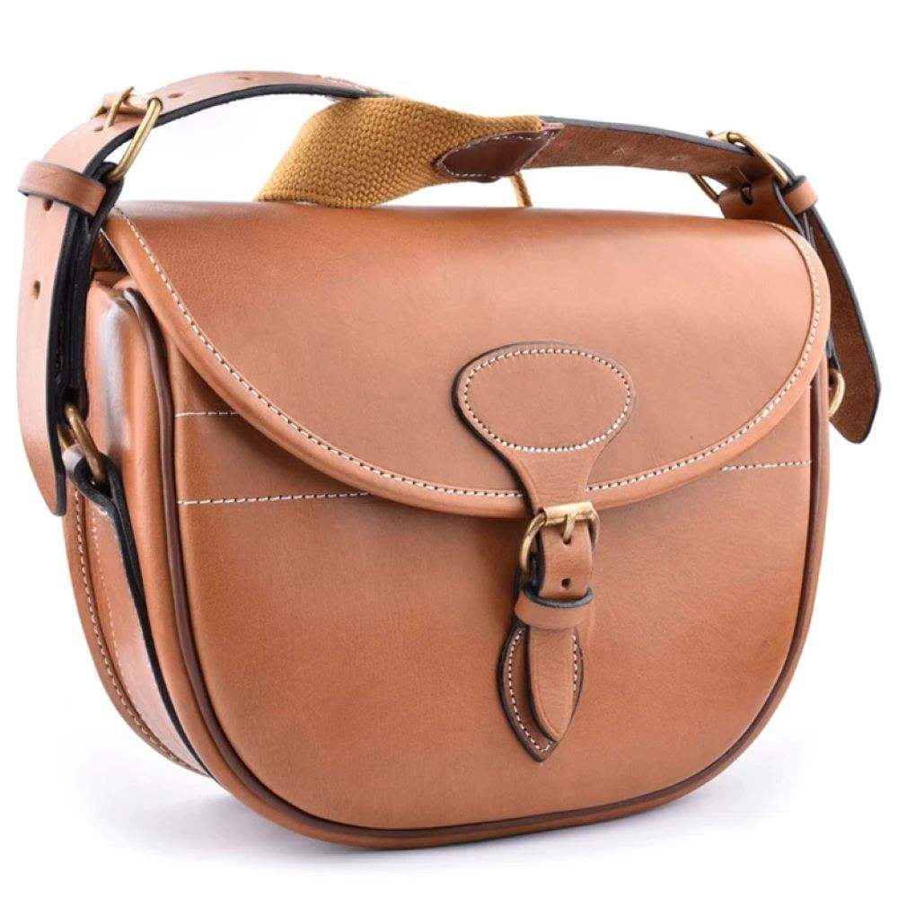 สีน้ำตาลแทน