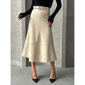 Faldas para Mujer con Cinturones de Cuero, Colección al por Mayor - Product Image 3