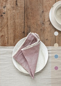 Ensemble de serviettes en lin blanc pur de Noël faites à la main avec serviette et accessoires en tissu de style élégant Pom Pom - Product Image 4