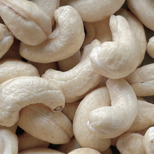 เม็ดมะม่วงหิมพานต์ดิบจากโรงงานราคา W320 WW180เม็ดมะม่วงหิมพานต์ WW240 WW320กันลื่นไม่ต้องเสียภาษี - Product Image 1