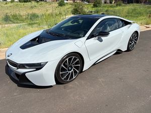 2016 para i8 Coupe AWD - Product Image 5