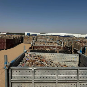 La ferraille à vendre: abordable, recyclée et prête à l'emploi - Product Image 1