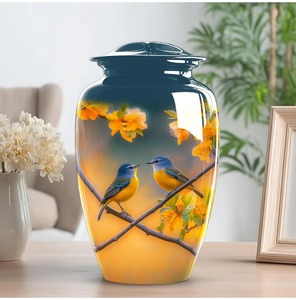 Elegante Urna Funeraria Floral Hecha a Mano, Urna Conmemorativa con Flores para Funerales, Cementerios y Recuerdos, Disponible para la Venta - Product Image 1