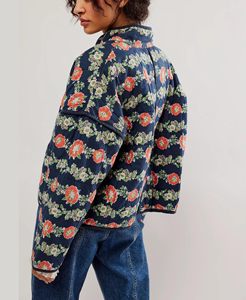 Veste courte matelassée légère et tendance pour femmes, imperméable, réversible, doublure en nylon respirante, finition de qualité - Product Image 3