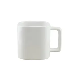 Tazza in Ceramica Quadrata Personalizzata Gonnesa, Gadget Personalizzato per Amanti del Caffè - Product Image 1