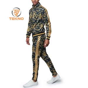 Chándal de sublimación para hombre diseñado con colores brillantes de poliéster premium y ajuste relajado perfecto para deportes o entrenamiento de gimnasio - Product Image 5