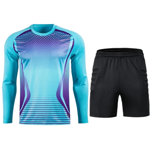 Uniforme de Fútbol Unisex 2025, Conjunto Completo Personalizado con Impresión por Transferencia de Calor, Pantalones Cortos 100% Poliéster, Secado Rápido, Transpirable, Ligero y Duradero - Product Image 5