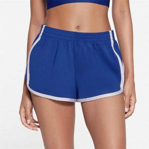 Pantalones cortos de yoga y gimnasio de LICRA de algodón elástico para mujer diseñados para la comodidad y el rendimiento con ajuste personalizado y venta al por mayor de fábrica - Product Image 1
