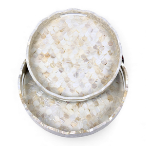 Bandeja Redonda Moderna de Nácar, Bandeja de Servicio Natural, Bandeja de Concha para la Hora del Té, Hecha Directamente en Vietnam - Product Image 3