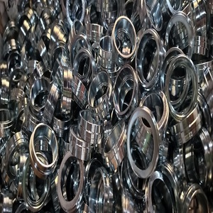 Fabrication de pièces en acier inoxydable d'usinage CNC spécialisée dans le type de perçage et de brochage - Product Image 3