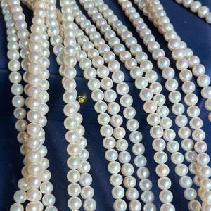 ไข่มุกน้ำจืดเกรด AAA ความเงางามสูง รูปทรงสังเคราะห์ สีขาว ขนาด 5-10 มม. ความยาว 15.5 นิ้ว บรรจุแบบมัด ตรวจสอบโดยผู้เชี่ยวชาญ บรรจุภัณฑ์แบบขายส่ง - Product Image 3