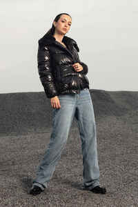 <b>Women</b> <b>Jacket</b> Fashionable <b>Lightweight</b> <b>Women</b> Winter Warmth Crop Tops Coats Trendy <b>Jacket</b> For <b>Women</b> Black Colour Comfort - Product Image 6