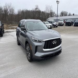 สภาพสมบูรณ์แบบ ปี 2023 อินฟินิตี้ คิวเอ็กซ์60 รถยนต์ - Product Image 3