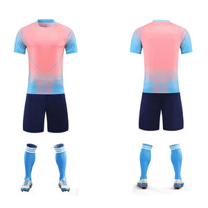 Maillots de football à sublimation personnalisée avec impression numérique Logo couleur personnalisé Tailles adultes unisexes Spandex/Coton 100% Polyester Matériel - Product Image 6