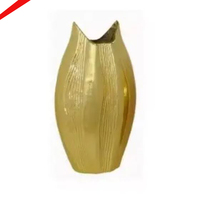 Vase à fleurs de finition argentée brillante en aluminium de décoration de haute qualité avec conception de fleurs dorées pour la maison