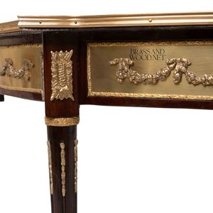 Mesa de Centro Redonda de Lujo con Incrustaciones de Madera, Adornos de Latón Antiguo y Marquetería Floral para Interiores Clásicos de Sala de Estar - Product Image 2