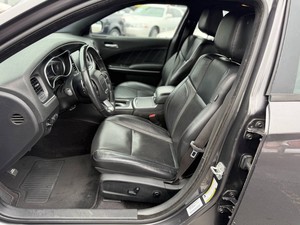 รถดอดจ์ ชาร์จเจอร์ เอสเอ็กซ์ที ปี 2016 ราคาประหยัด รถเก๋ง 4 ประตู เกียร์อัตโนมัติ เครื่องยนต์ V6 - Product Image 5