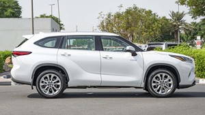 Vehículos Usados de Segunda Mano HyGHLANDER VXR 2.5PHEV Listos para Enviar - Product Image 4