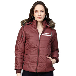 Chaquetas acolchadas con capucha extraíble para mujer, ropa de calle de talla grande, a la moda, nuevo estilo, en venta - Product Image 1