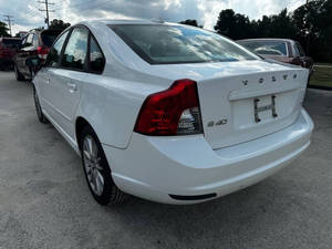 Barato usado al por mayor 2009 V O L V O S40 2.4i 4dr Sedan Euro III asientos de cuero de dirección izquierda cámara trasera para la venta - Product Image 5