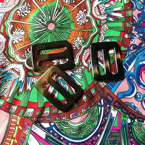 Anillo para Bufanda de Cuerno de Búfalo con Pulido Suave que Agrega Elegancia Suave y Sujeción Segura a Cualquier Bufanda de Alta Calidad - Product Image 1