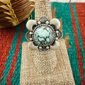 แหวนเงินแท้สไตล์วินเทจแบบโบราณ ประดับด้วยเทอร์ควอยซ์ทรงรี ตัวเรือนเงินสเตอร์ลิงแบบนาวาโฮ งานแฮนด์เมด เครื่องประดับพื้นเมืองสำหรับผู้หญิง ไซส์ 7 - Product Image 1