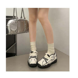 Nouvelles chaussures de sport Mary Jane de style coréen pour femmes, été 2025, respirantes, en maille, décontractées, polyvalentes, pour la course à pied - Product Image 1