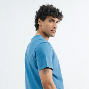 Hombres Polvo azul de alta calidad 100% algodón logotipo personalizado camiseta de gran tamaño Puff estampado camiseta baja moq de Pakistán camisetas para hombres - Product Image 6