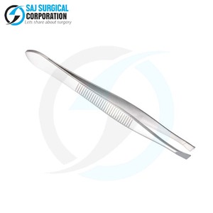 Pinzas inclinadas recubiertas de titanio Ultra ligeras resistentes a la corrosión para uso profesional de barbería durante todo el día - Product Image 4