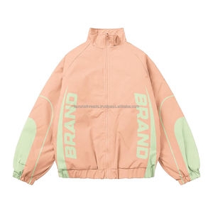 ชุดวอร์มกันลมผ้าโพลีเอสเตอร์พรีเมียม 130 GSM ผ้าทอเนื้อเบา ดีไซน์แผงสีหลากหลาย พร้อมโลโก้แบบรีดร้อนตามสั่ง - Product Image 5