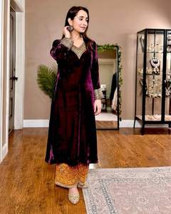 Traje Salwar de Diseño Indio-Pakistaní, Estilo Kurti Plazzo de Terciopelo con Adornos de Lentejuelas, para Fiestas, Bodas, Uso Tradicional o Casual - Product Image 1