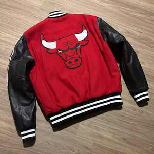 Logo personnalisé classique broderie Patch noir Couple collège Baseball hommes veste Letterman Varsity veste - Product Image 4