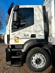 รถบรรทุก Iveco Stralis ใหม่/มือสอง เกียร์อัตโนมัติ เครื่องยนต์เบนซินยูโร 6 ตู้แช่แข็ง - Product Image 2