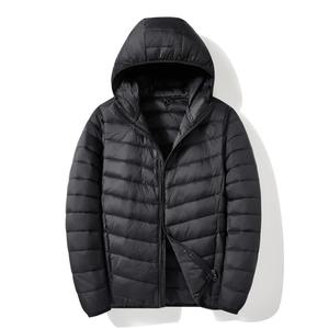 Veste d'hiver en duvet de canard de haute qualité pour hommes avec logo personnalisé pour l'extérieur Veste en duvet de canard légère au design personnalisé - Product Image 2
