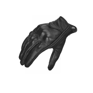 Guantes de moto de cuero genuino para hombre y mujer con logotipo personalizado Guantes de conducción de carreras de motos de la mejor gama con diseño único - Product Image 3