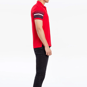 เสื้อผ้าผู้ชายคุณภาพสูง เป็นมิตรกับสิ่งแวดล้อม แห้งเร็ว ระบายอากาศได้ดี ผลิตจากผ้าโพลีเอสเตอร์/คอตตอนผสม 100% รับพิมพ์ลายตามสั่ง พิมพ์ดิจิทัล โลโก้ OEM แบบเรียบ - Product Image 4