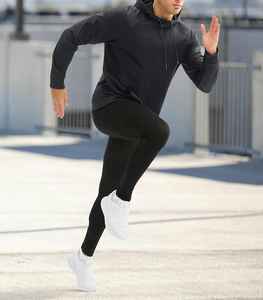 Sudadera con capucha de hombre de peso pesado de poliéster 100% al por mayor logotipo personalizado patrón liso teñido precio razonable para la temporada de invierno - Product Image 5