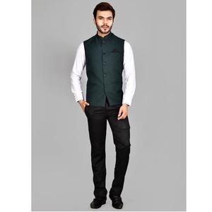 Gilet vert pour homme de créateur indien pour les occasions spéciales, les mariages et les soirées, disponible à la vente - Product Image 1