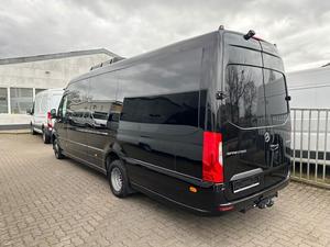 Nuevo Mercedes-Benz Sprinter SUV 2023, transmisión automática, motor turbo, potencia de 140 kW (190 CV), color negro metalizado. - Product Image 6