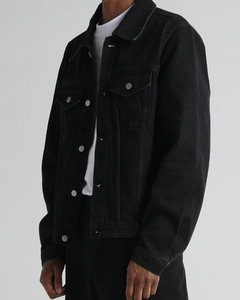 Vente en gros de veste en jean avec logo personnalisé pour hommes | Fournisseur de veste en jean OEM | Manteau en jean Streetwear élégant pour les marques de mode - Product Image 5